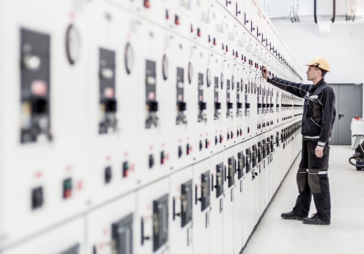 What is Low Voltage Switchgear & What Is it Used for?